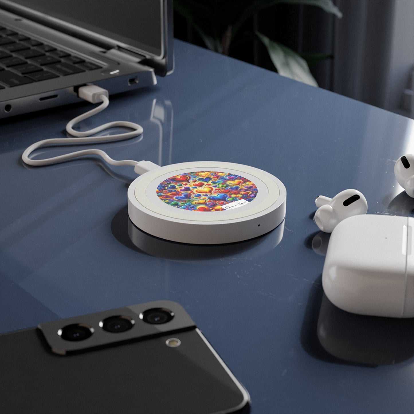 Quake Wireless Charging Pad - BRIGHT HEARTS - Vivienne Grace