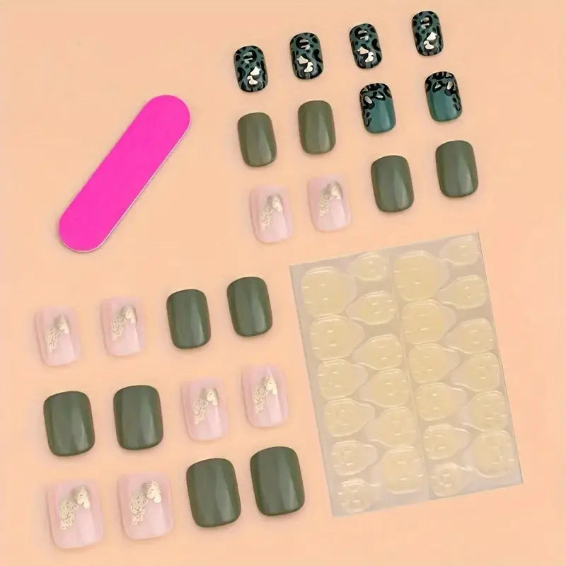 24 Piece Press-On Nail Set - Green Foil